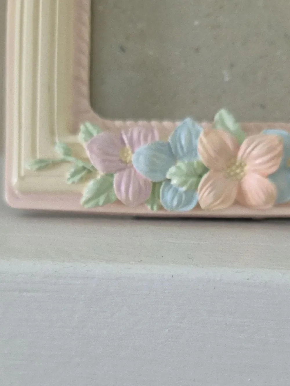 N/A pretty ceramic